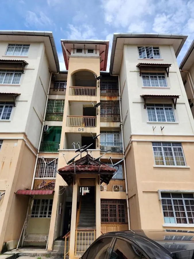 Thetamu Homestay مسلم Pesona Jalan Baharu